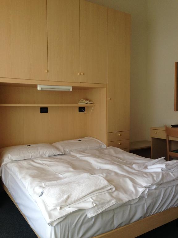 Hotel Olisamir Cavedago Zimmer foto